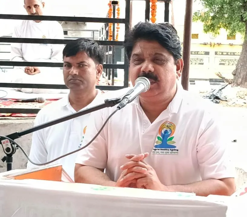 Yog Diwas Hathin (1)
