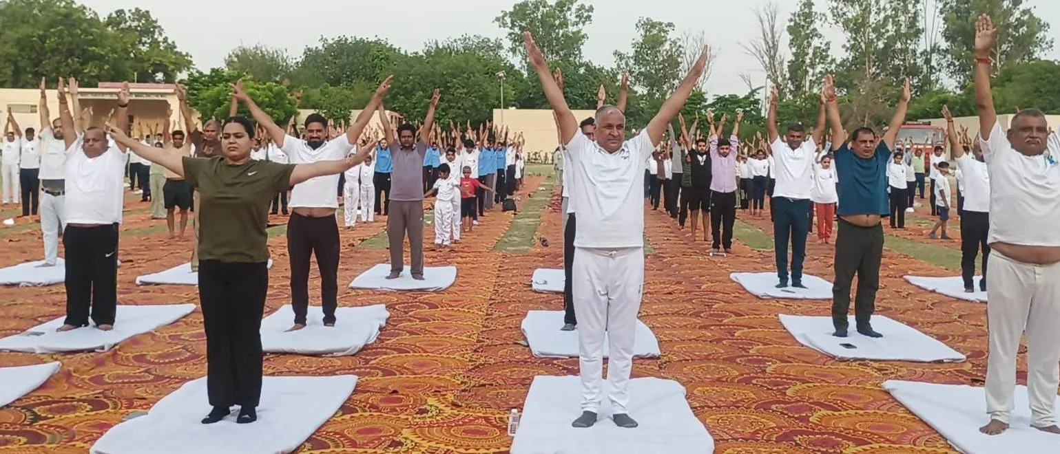 Yog Diwas Hodal (1)