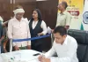 Faridabad News : जनसमस्याओं के त्वरित निपटान के लिए समाधान शिविर बना प्रभावी मंच : एसडीएम डॉ. हनी बंसल