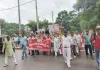 Narnaul News: मांगों को लेकर सफाई कर्मचारियों का पैदल मार्च, स्वास्थ्य मंत्री कार्यालय के बाहर किया प्रदर्शन
