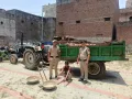 Nuh mewat news: अवैध खनन के खिलाफ जिला पुलिस की बड़ी कार्रवाई, तीन ट्रैक्टर-ट्रॉलियां जब्त, एक आरोपी गिरफ्तार