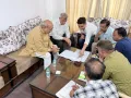 Faridabad News : एलिवेटिड पुल को लेकर लोकनिर्माण विभाग के अधिकारियों के साथ समीक्षा बैठक