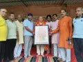 Faridabad News : योगिराज श्रीकृष्ण के जन्मोत्सव पर योग चिकित्सा शिविर एवं बुजुर्गों का सम्मान