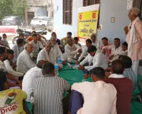 Palwal/Hodal News: अपनी मांगो को लेकर ग्रामीण सफाई कर्मचारियों ने किया धरना प्रदर्शन 