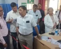 Rewari News: रेवाड़ी के नागरिक अस्पताल में स्वास्थ्य विभाग के डायरेक्टर ने किया औचक निरीक्षण 