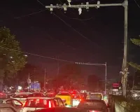 Gurugram News: गुरुग्राम में ब्लैकआउट का कहर: बीच ट्रैक पर थमी रैपिड मेट्रो, यात्री फंसे