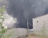 Ambala News:अंबाला के मंडोर में जिंदल पेट्रो गोदाम में भीषण आग, लाखों का सामान जलकर खाक