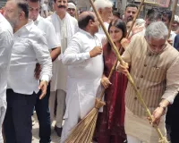 Faridabad News : स्वच्छता और पर्यावरण संरक्षण जनभागीदारी से ही संभव : केन्द्रीय राज्यमंत्री कृष्ण पाल गुर्जर