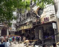  Delhi News : मालवीय नगर अग्निकांड : गुरुग्राम में एक परिवार की एक साथ जली पांच चिताएं 