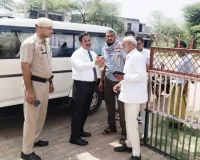 Firozepur Jhirka News: एसडीएम लक्ष्मीनारायण ने विशेष गहन पुनर्निरीक्षण अभियान का लिया जायजा