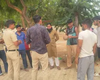 Nuh Mewat News: नूंह पुलिस का डोर-टू-डोर अभियान: ग्रामीणों को नशे व साइबर अपराध के खिलाफ किया जागरूक