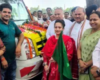 Rewari News:स्वास्थ्य मंत्री आरती सिंह राव ने 30 एडवांस्ड लाइफ स्पोर्ट एंबुलेंस को दिखाई हरी झंडी