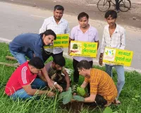 Palwal News : गुरु पूर्णिमा एवं विश्व प्रकृति संरक्षण दिवस के अवसर पर 5 देव वृक्षों को स्थापित किया