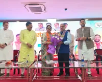 Gurugram News: भाजपा राष्ट्रीय महामंत्री तरूण चुघ और भाजपा प्रदेश अध्यक्ष डा. अर्चना गुप्ता ने जिला अध्यक्षों और जिला प्रभारियों, बीएलए-1 के साथ की बैठक
