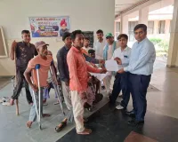 Hansi News: विकलांगों की रुकी पेंशन और बुनियादी मांगों को लेकर विकलांग अधिकार मंच ने सीटीएम हिमांशु चौहान को सौंपा ज्ञापन