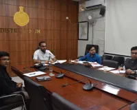 Nuh Mewat News: डीसी ने नूंह जिले में विशेष गहन पुनरीक्षण अभियान की प्रगति से मुख्य चुनाव अधिकारी को कराया अवगत