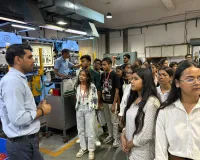 Faridabad News:अग्रवाल कॉलेज ने उद्यमिता दिवस पर यूनिक ऑटो रबर उद्योग का औद्योगिक भ्रमण आयोजित किया