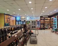 Gurugram News: शराब ठेके से करीब एक करोड़ रुपये की हेराफेरी, कर्मचारी गिरफ्तार