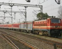 Gurugram News:  रिटायर्ड बैंक अफसर ने ट्रेन के आगे कूदकर दी जान, सुसाइड नोट बरामद 