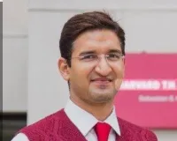 Chandigarh News: स्टेथोस्कोप से प्रशासन तक: नए डी जी आई पी आर डॉ. आदित्य दहिया की बहुआयामी सफलता की कहानी