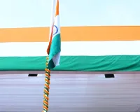 Gurugram News: विधानसभा उपाध्यक्ष डॉ कृष्ण लाल मिड्ढा ने 80वें  स्वतंत्रता दिवस पर गुरुग्राम में किया ध्वजारोहण