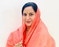 Narnaul News: 31 अगस्त से पूरे हरियाणा में हलकावार बैठक करने के लिए महिलाओं के बीच जाएंगी सुनैना चौटाला, सम्मान दिवस रैली का देंगी निमंत्रण