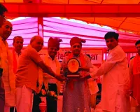 Narnaul News: नांगल चौधरी में आयोजित तृतीय प्रतिभा सम्मान समारोह में पहुंचे लोक निर्माण एवं जन स्वास्थ्य मंत्री रणबीर सिंह गंगवा; जांगिड़ सभा भवन के लिए 15 लाख रुपए देने की घोषणा की