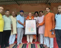 Faridabad News : योगिराज श्रीकृष्ण के जन्मोत्सव पर योग चिकित्सा शिविर एवं बुजुर्गों का सम्मान