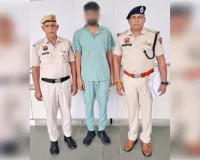Kaithal News: विदेश भेजने के नाम पर लाखों रुपये ठगी करने के मामले में थाना कलायत पुलिस द्वारा भगोड़ा आरोपी काबू, 3 आरोपी पहले गिरफ्तार         