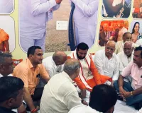 Palwal /Hodal News: विधायक की माता के निधन पर शोक व्यक्त करने मुख्यमंत्री नायब सिंह सैनी पहुंचे होडल 