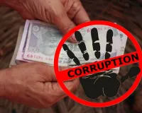 Gurugram News: पहले मांगे ₹45 हजार, सौदा ₹20 हजार में तय… ₹15 हजार लेते रंगे हाथ पकड़ा गया पटवारी