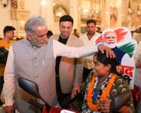 Faridabad News: सेवा संकल्प अभियान के शुभारंभ अवसर पर 200 दिव्यांगजनों को वितरित किए निःशुल्क ई-स्कूटर