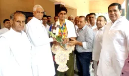 Palwal News : पंकज तंवर की स्वर्णिम जीत पर झूमा गदपुरी, विधायक रघुबीर तेवतिया ने किया सम्मानित