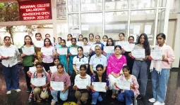 Faridabad News: अग्रवाल कॉलेज, बल्लभगढ़ में IKS पाठ्यक्रम एवं आत्मरक्षा प्रशिक्षण के प्रमाण-पत्र वितरण समारोह का आयोजन