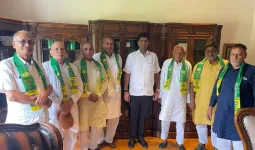 Rewari News: बावल में जेजेपी परिवार में पुराने साथी फिर शामिल हुए 