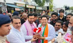 Dhand Pundari Kaithal News: ढांड पहुंचने पर सीएम नायब सैनी का भाजपाईयों व ग्रामीणों ने किया जोरदार स्वागत