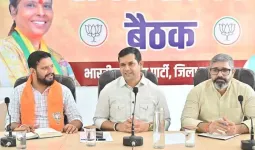 Gurugram News: प्रधानमंत्री मोदी के जन्मदिन पर गुरुग्राम में भाजपा का ‘बूथ प्लान’, घर-घर जलेगा आशीर्वाद का दीया