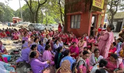Yamuna Nagar News: आंगनवाड़ी वर्कर्स-हेल्पर्स का धरना 22वें दिन भी जारी