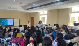 Faridabad News : अग्रवाल कॉलेज, बल्लभगढ़ में “व्यक्तिगत वित्त प्रबंधन: स्मार्ट वित्तीय योजना के लिए एक व्यावहारिक मार्गदर्शिका” विषय पर कार्यशाला आयोजित