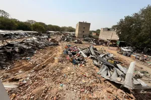 Gurugram News:सरस्वती कुंज में गरजा डीटीपी का बुलडोजर, 48 घंटे में 650 से अधिक झुग्गियां ध्वस्त 