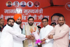 Kurukshetra/Ladwa: शिकायतकर्ता को धमकी देने वालों पर केस और एसडीओ ने रास्ते में खंभे और ट्रांसफार्मर लगवाए उसके खिलाफ होगी कार्रवाई :नायब सिंह सैनी