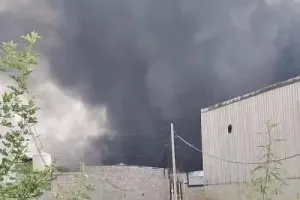 Ambala News:अंबाला के मंडोर में जिंदल पेट्रो गोदाम में भीषण आग, लाखों का सामान जलकर खाक