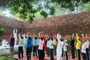 Palwal News : आयुष विभाग द्वारा जिला कारागार पलवल में कैदियों के लिए अंतरराष्ट्रीय योग दिवस का अभ्यास प्रोटोकॉल कार्यक्रम का आयोजन 