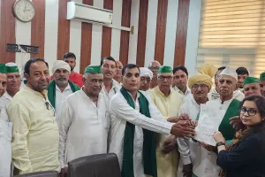 Palwal News : पलवल जिले को एनसीआर क्षेत्र से बाहर किया जाए, सौंपा ज्ञापन