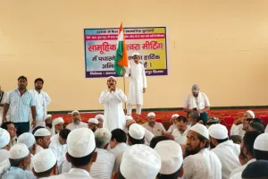 Ferozepur Jhirkha News: समाज सुधार जमात ने ली प्रतिज्ञा, सामाजिक बुराइयों के खिलाफ मिलकर लड़ने का लिया संकल्प