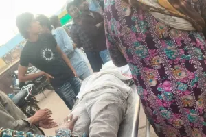 Mewat News: करंट लगने से 19 वर्षीय युवक की मौत, समय पर एंबुलेंस नहीं पहुंचने का आरोप