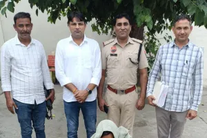 Kaithal News: विदेश भेजने के नाम पर युवको को बंधक बनाकर पैसे ऐंठने के मामले में आरोपी गिरफ्तार, 4 दिन पुलिस रिमांड हासिल।  