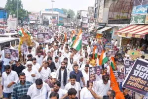 Narnaul News: जंतर-मंतर पर लाठीचार्ज का नारनौल में विरोध, राव दान सिंह के नेतृत्व में सड़कों पर उतरी कांग्रेस, एडीसी को राष्ट्रपति के नाम सौंपा ज्ञापन