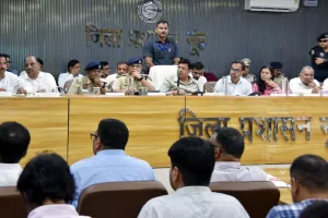 Nuh Mewat News: मंत्री विपुल गोयल ने जिला लोक संपर्क एवं कष्ट निवारण समिति की बैठक में सुनी 14 शिकायतें