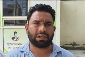 Mewat Tawdu News: सीएचसी में घायल को लेकर पहुंचे व्यक्ति की कार पर हमला, लाठियों से शीशे तोड़े।